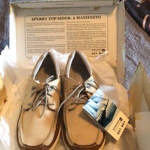 Sperry shoes